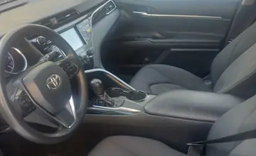 Toyota Camry 2018 года за 11 500 000 тг. в Астана фото 4