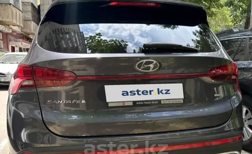Hyundai Santa Fe 2022 года за 20 500 000 тг. в Алматы фото 3