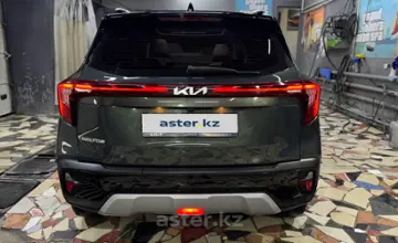 Kia Seltos 2023 года за 9 900 000 тг. в Алматы