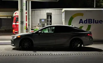 Toyota Camry 2019 года за 13 950 000 тг. в Алматы фото 5