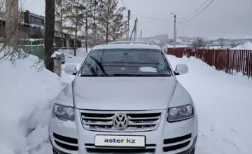 Volkswagen Touareg 2004 года за 4 600 000 тг. в Карагандинская область фото 2