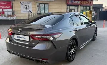 Toyota Camry 2021 года за 17 700 000 тг. в Алматы фото 4