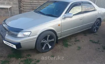 Toyota Camry 1998 года за 2 200 000 тг. в Акмолинская область фото 2
