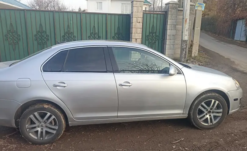 Volkswagen Jetta 2005 года за 3 300 000 тг. в Алматы фото 2