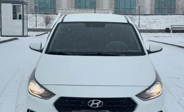 Hyundai Solaris 2017 года за 6 000 000 тг. в Астана фото 4