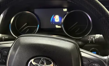 Toyota Camry 2020 года за 13 500 000 тг. в Павлодарская область