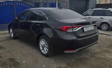 Toyota Corolla 2020 года за 10 000 000 тг. в Атырау фото 4