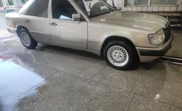 Mercedes-Benz W124 1990 года за 2 200 000 тг. в Восточно-Казахстанская область фото 3