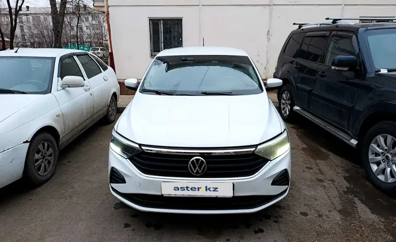 Volkswagen Polo 2020 года за 6 400 000 тг. в Астана фото 2