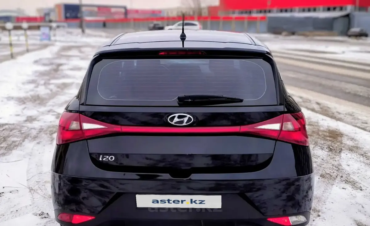 Hyundai i20 2023 года за 7 399 000 тг. в Караганда фото 4