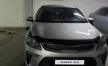 Kia Rio 2018 года за 6 300 000 тг. в Астана фото 2