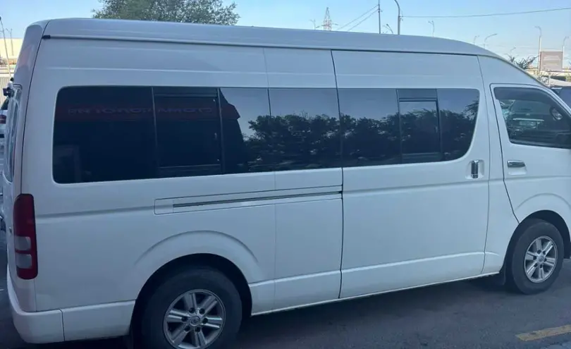 Toyota HiAce 2013 года за 12 600 000 тг. в Алматы фото 2