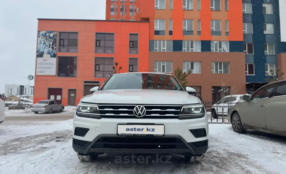 Volkswagen Tiguan 2021 года за 11 000 000 тг. в Астана фото 3