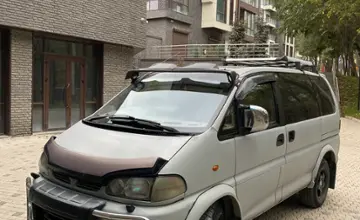 Mitsubishi Delica 1995 года за 3 700 000 тг. в Алматы фото 1