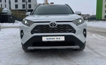 Toyota RAV4 2021 года за 16 500 000 тг. в Астана фото 3