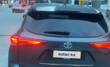 Toyota Highlander 2020 года за 16 000 000 тг. в Атырауская область фото 2