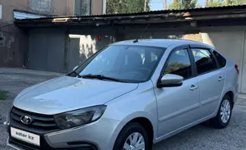 LADA (ВАЗ) Granta 2019 года за 4 100 000 тг. в Астана фото 1