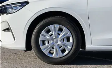 Geely Emgrand 2024 года за 9 500 000 тг. в Алматы фото 2