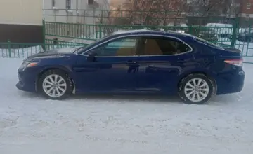 Toyota Camry 2018 года за 11 500 000 тг. в Астана фото 3