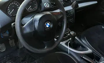 BMW 1 серии 2004 года за 3 500 000 тг. в Уральск фото 4