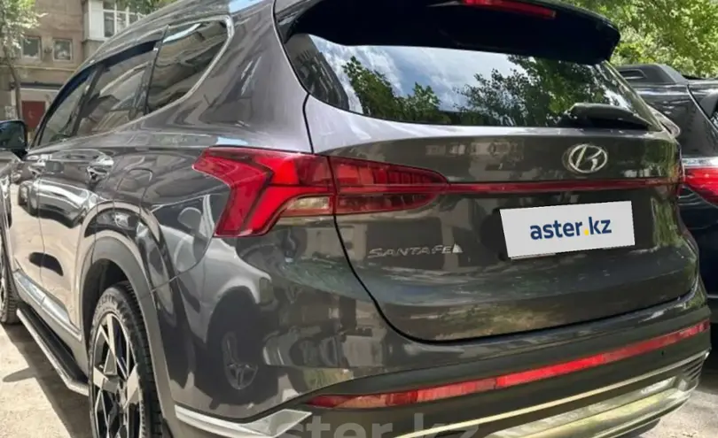 Hyundai Santa Fe 2022 года за 20 500 000 тг. в Алматы фото 4