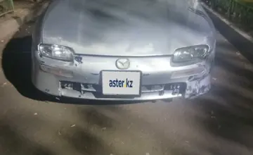 Mazda 323 1998 года за 1 400 000 тг. в Астана фото 2