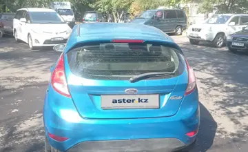 Ford Fiesta 2014 года за 4 500 000 тг. в Алматы фото 3