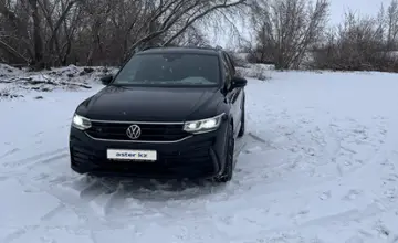 Volkswagen Tiguan 2021 года за 18 000 000 тг. в Павлодарская область фото 3