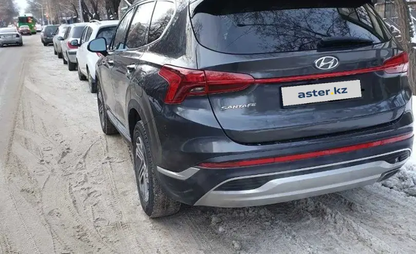 Hyundai Santa Fe 2021 года за 13 000 000 тг. в Алматы фото 4