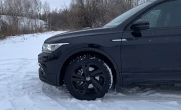 Volkswagen Tiguan 2021 года за 18 000 000 тг. в Павлодарская область фото 1