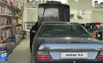Mercedes-Benz E-Класс 1993 года за 2 000 000 тг. в Астана фото 4