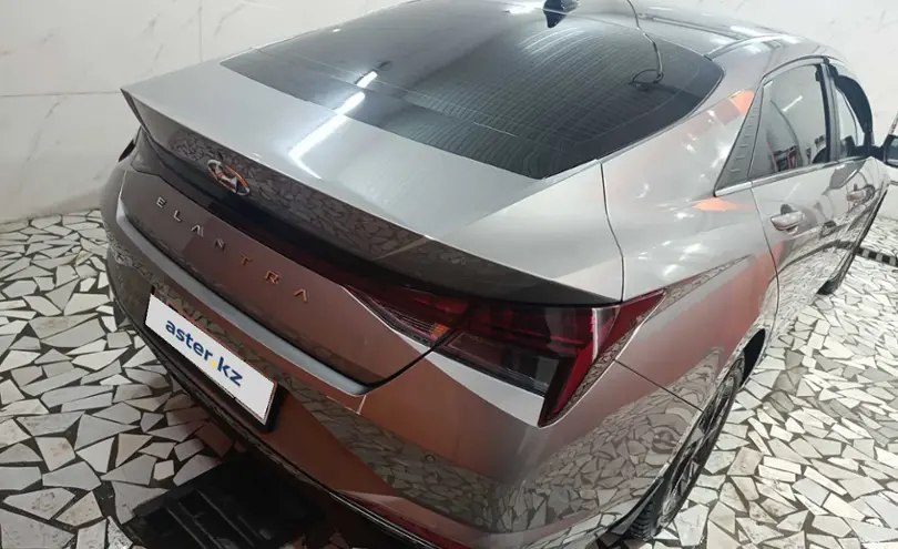 Hyundai Elantra 2021 года за 9 500 000 тг. в Тараз фото 4