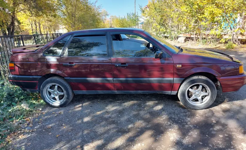 Volkswagen Passat 1990 года за 900 000 тг. в Караганда фото 2