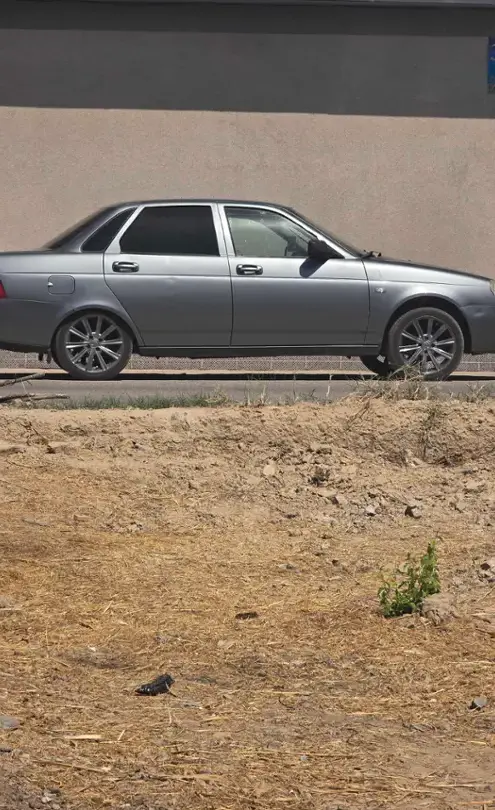 LADA (ВАЗ) Priora 2010 года за 2 100 000 тг. в Шымкент фото 3