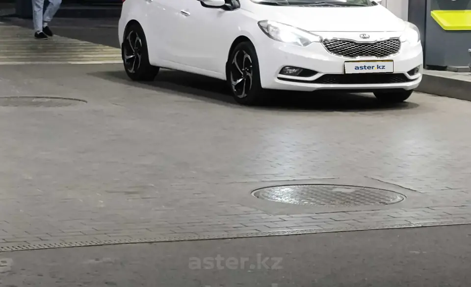 Kia Cerato 2014 года за 7 200 000 тг. в Алматы фото 4