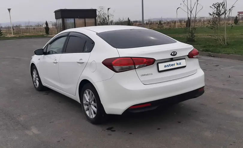 Kia Cerato 2017 года за 7 300 000 тг. в Тараз