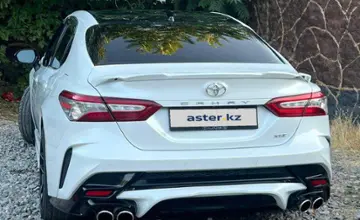 Toyota Camry 2019 года за 14 000 000 тг. в Алматы фото 3
