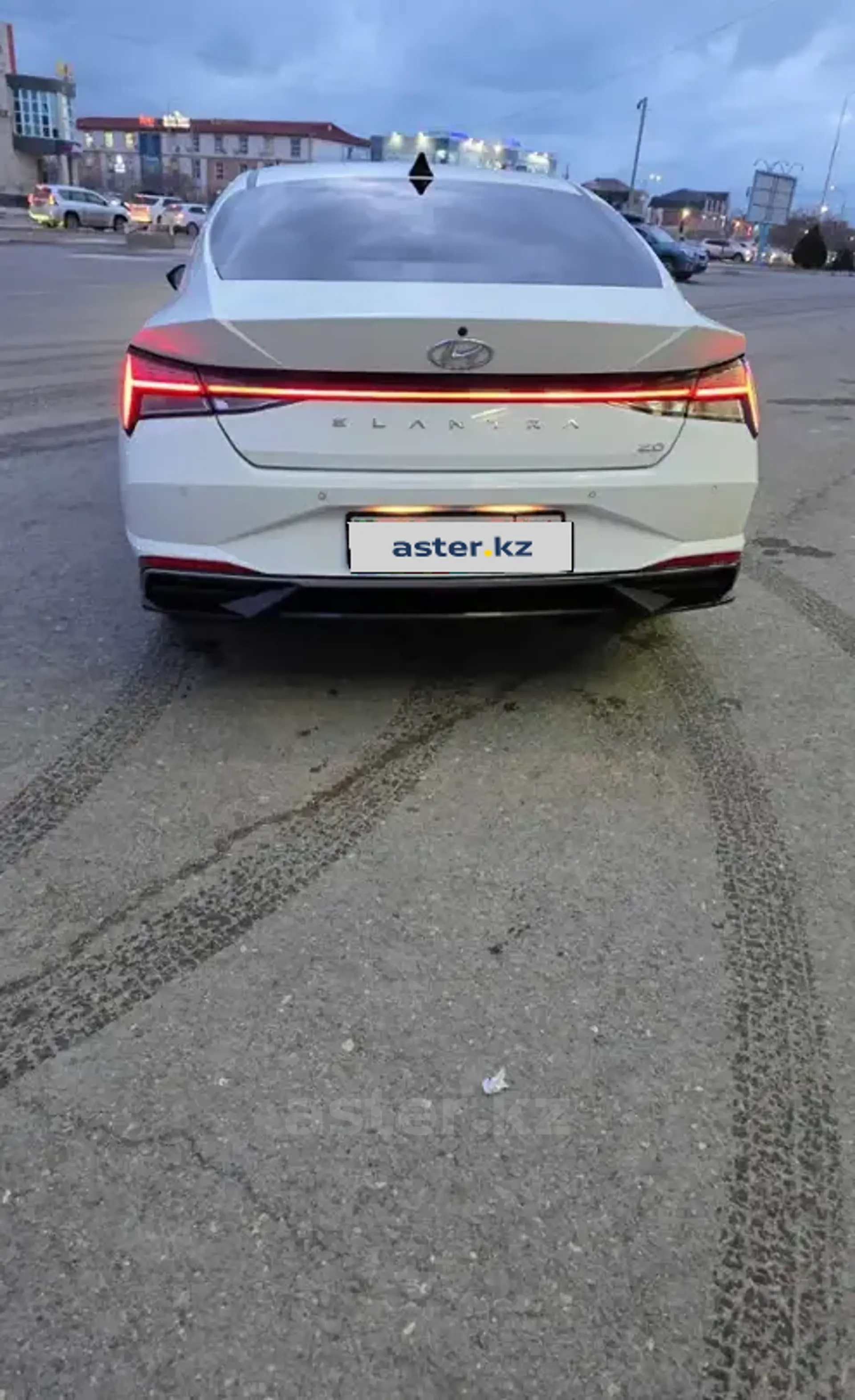 Hyundai Elantra 2021 года за 10 000 000 тг. в Актау фото 4