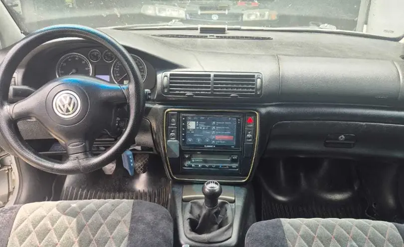 Volkswagen Passat 2002 года за 2 800 000 тг. в Жамбылская область фото 5