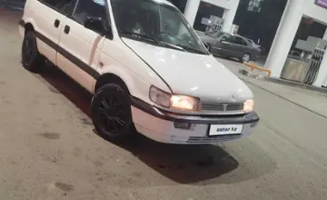 Mitsubishi Space Runner 1994 года за 780 000 тг. в Алматы фото 2