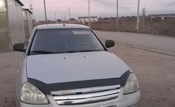LADA (ВАЗ) Priora 2011 года за 1 500 000 тг. в Уральск фото 2