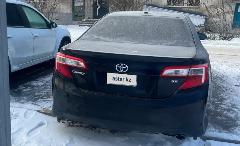 Toyota Camry 2014 года за 6 000 000 тг. в Уральск фото 4