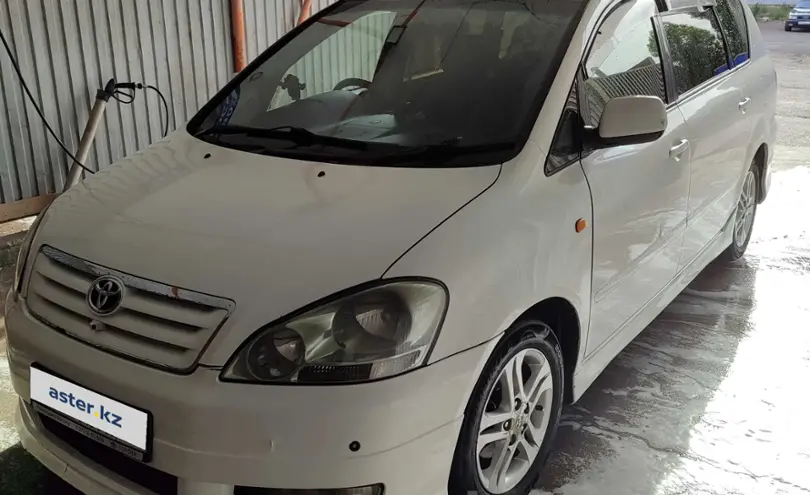 Toyota Ipsum 2002 года за 5 500 000 тг. в Алматы