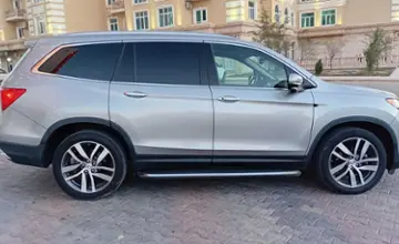 Honda Pilot 2017 года за 18 500 000 тг. в Актау фото 4
