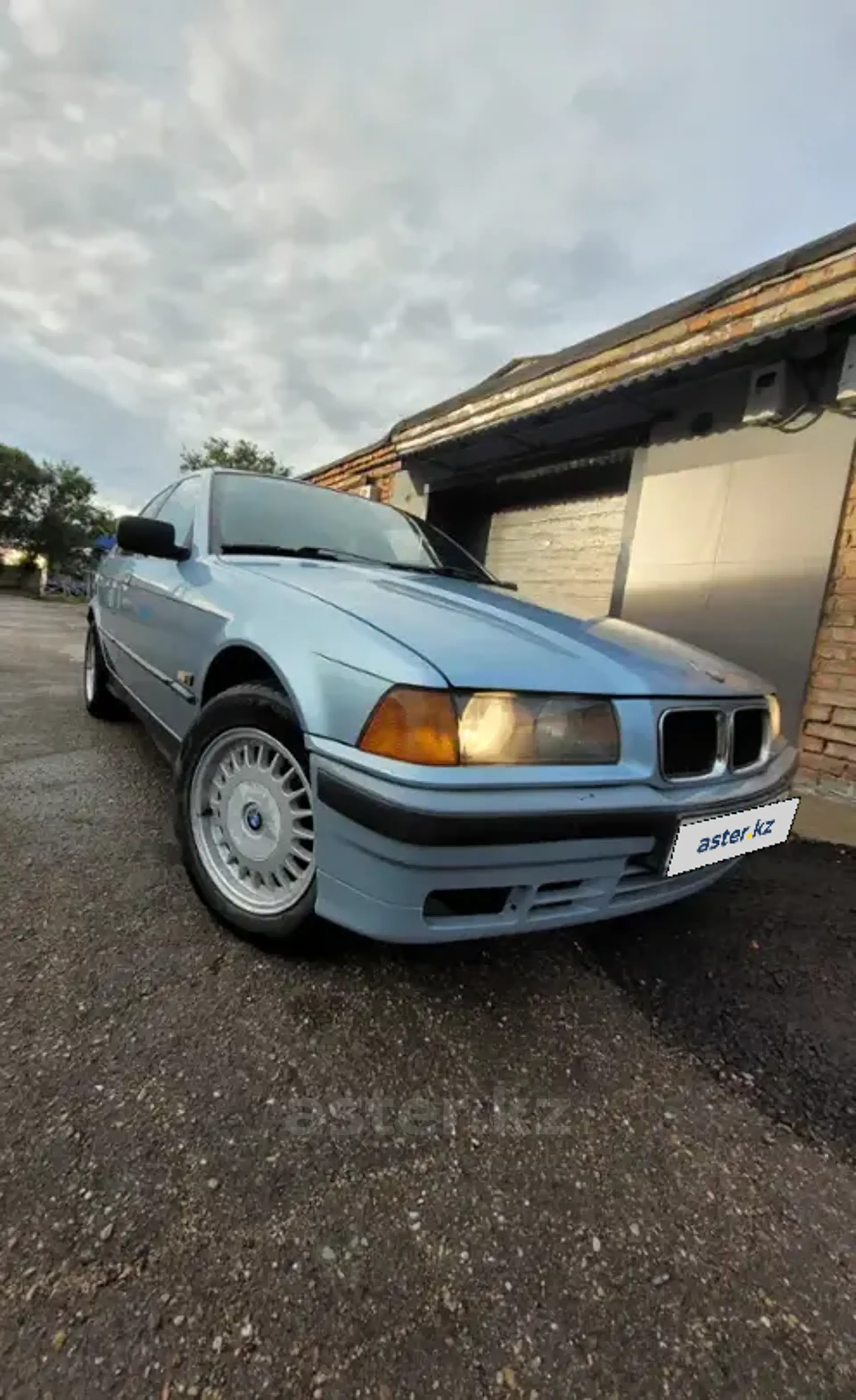 BMW 3 серии 1992 года за 2 700 000 тг. в Восточно-Казахстанская область фото 1