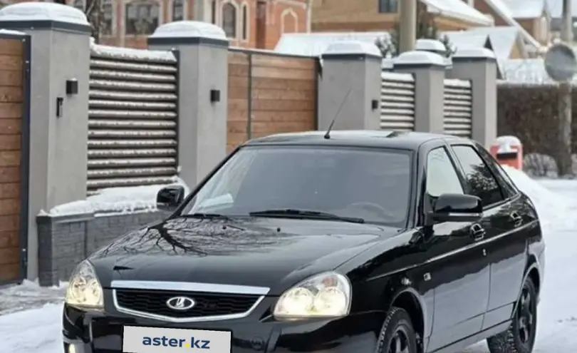 LADA (ВАЗ) Priora 2013 года за 900 000 тг. в Алматы фото 2
