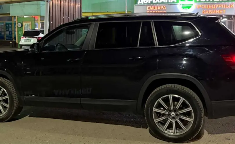 Volkswagen Atlas 2017 года за 17 500 000 тг. в Алматы фото 4
