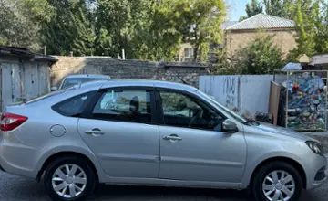 LADA (ВАЗ) Granta 2019 года за 4 100 000 тг. в Астана фото 4