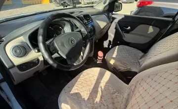 Renault Logan 2015 года за 3 800 000 тг. в Актюбинская область фото 4