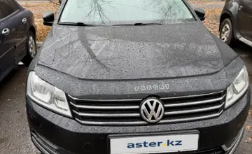 Volkswagen Passat 2013 года за 7 500 000 тг. в Караганда фото 2